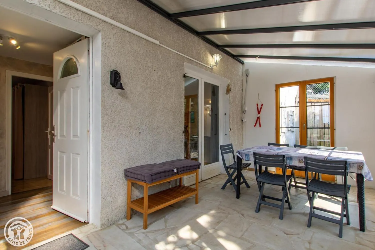 La Villa D'Oche -L'Appartement- Vinzier 0*,